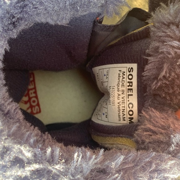 SOREL toddler snow boots size 4 - Picture 5 of 5